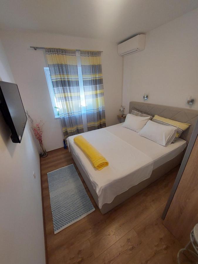 Rooms Nevenka Novi Vinodolski Esterno foto